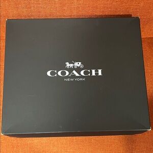 Coach New York Black Box